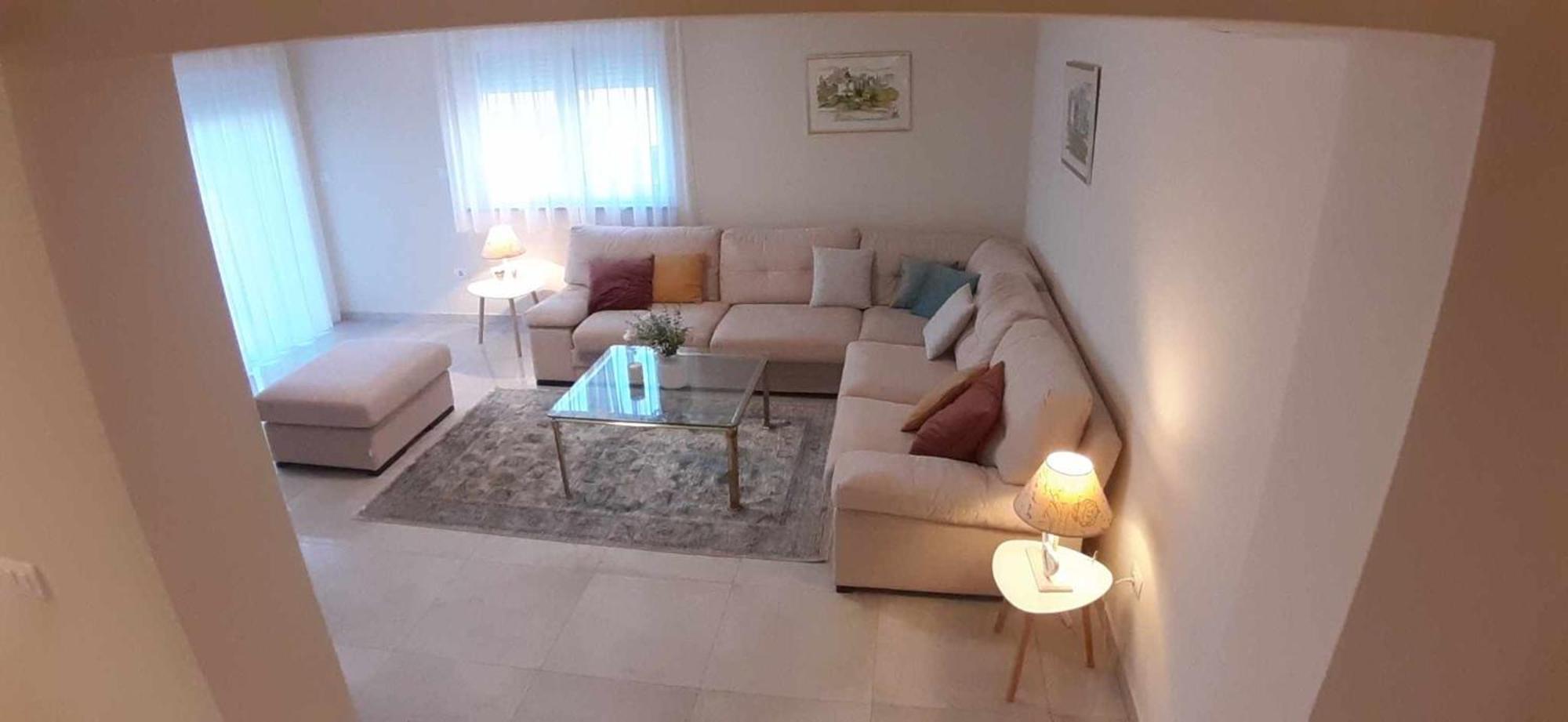 Apartma Valdebek With Pool